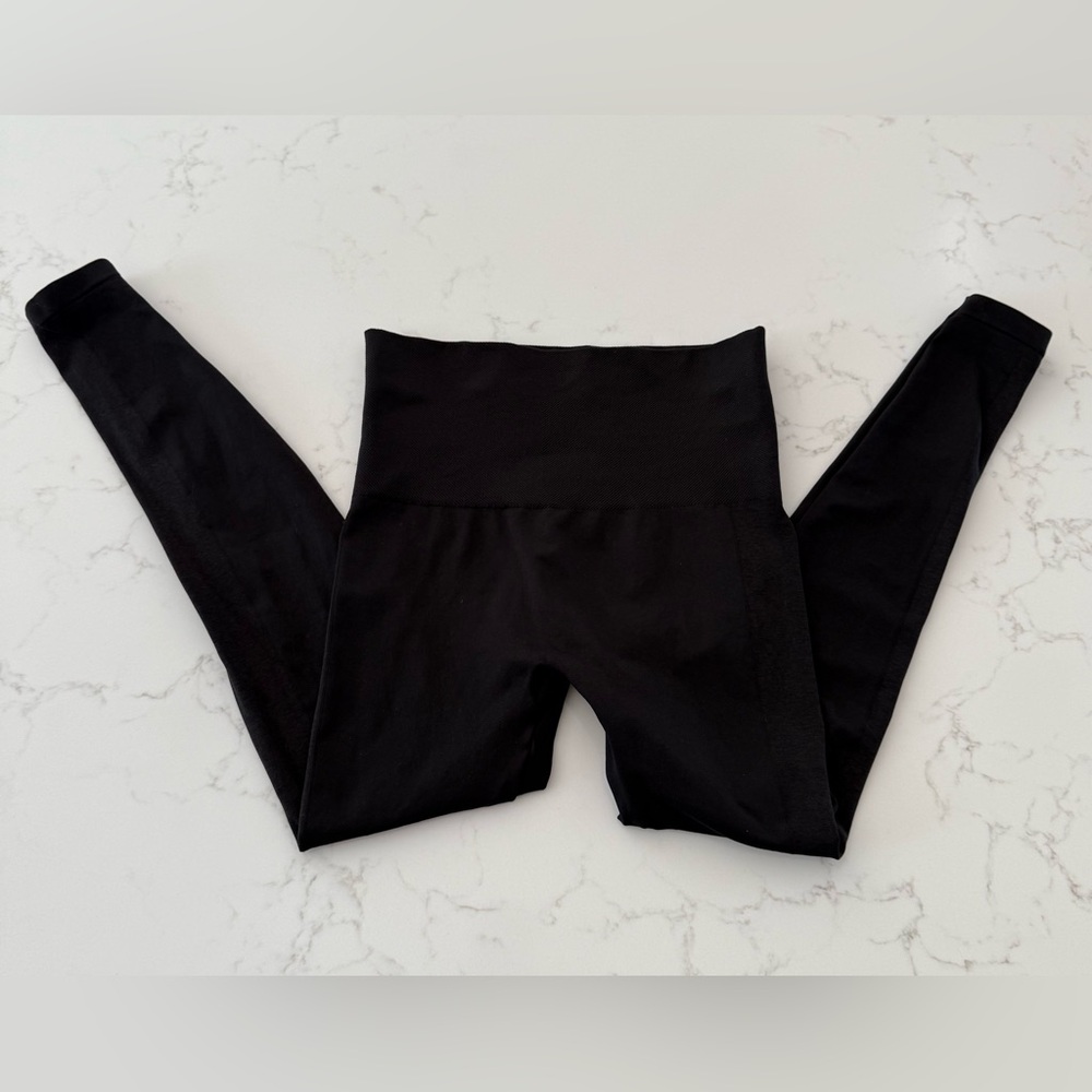 🖤Assets By Sara Blakely🖤black leggings/tights, size xl